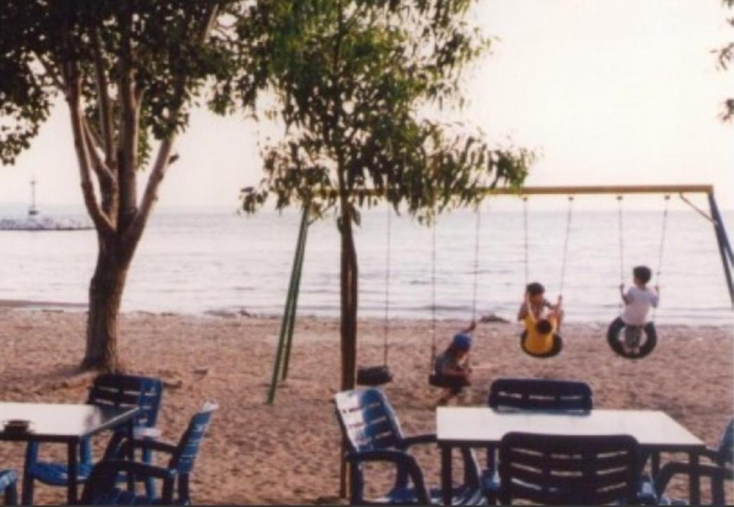 Apartment Sea View Across The Golden Bay Beach, Cosy Sunny, Spacious In Aretsou Kalamaria *