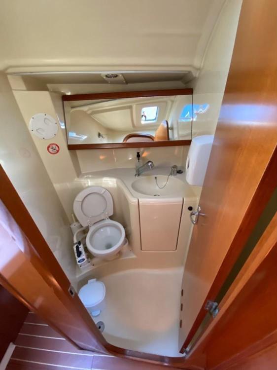 Botel North Aegean Sailinggodspeed Thessaloniki