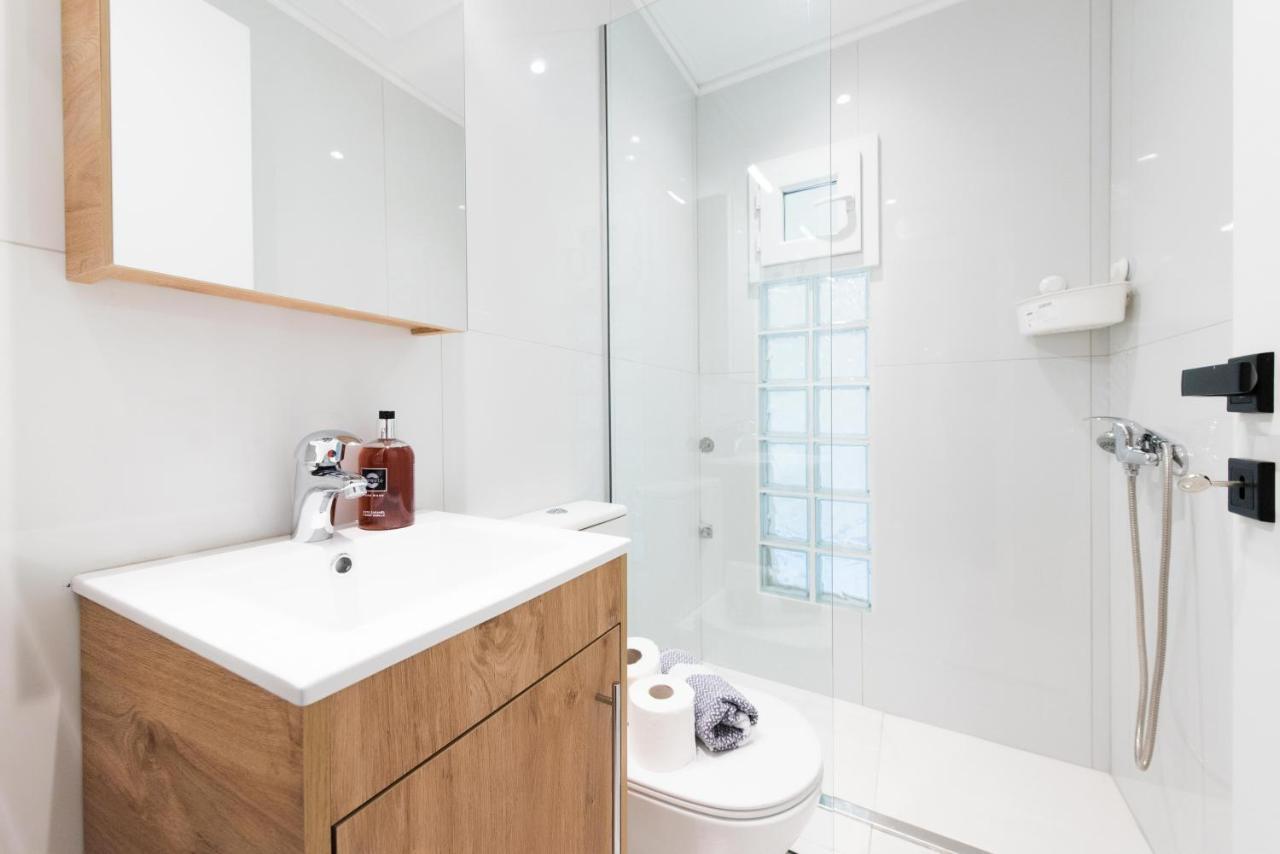 Appartement Snow White Studios, Memorable Break