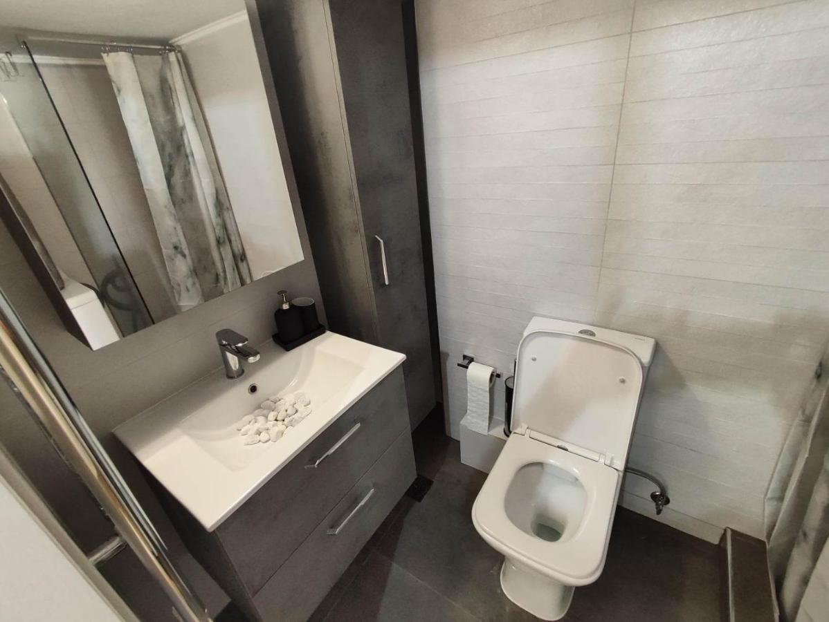 Apartment Haris Modern Apt. Near The Sea Thessaloniki