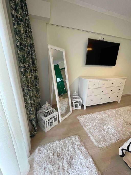 Super Luxury Center Thessaloniki