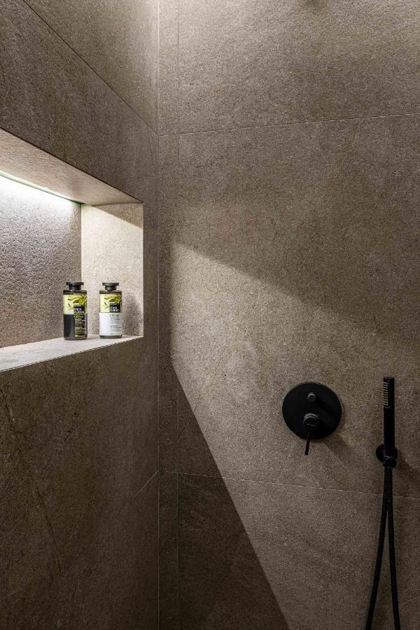 Iconic Salonica Seafront Apartment *