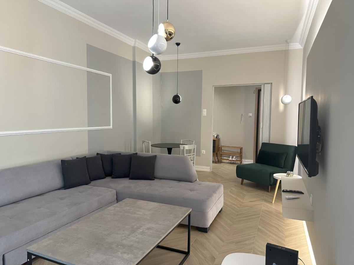 In The Center Of Agia Sophia Apartment *