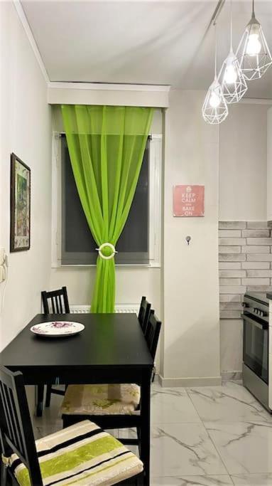 Iris' Apartment