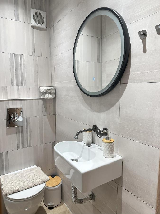 In The Center Of Agia Sophia Apartment