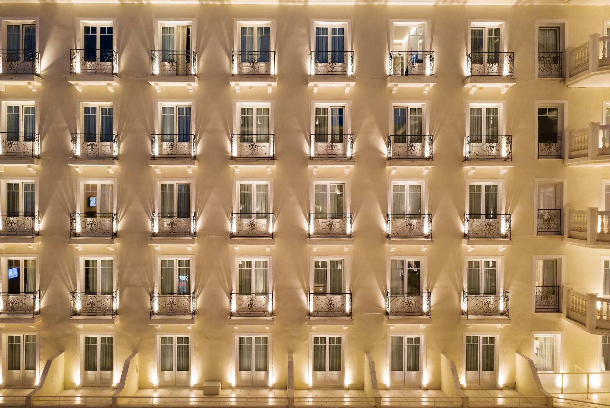 Grand Palace Hotel