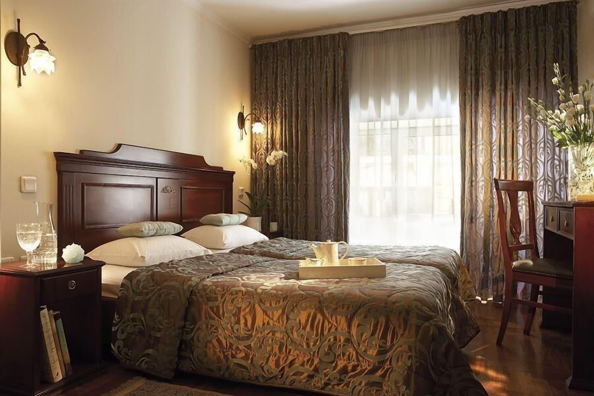 Luxembourg 3* Thessaloniki