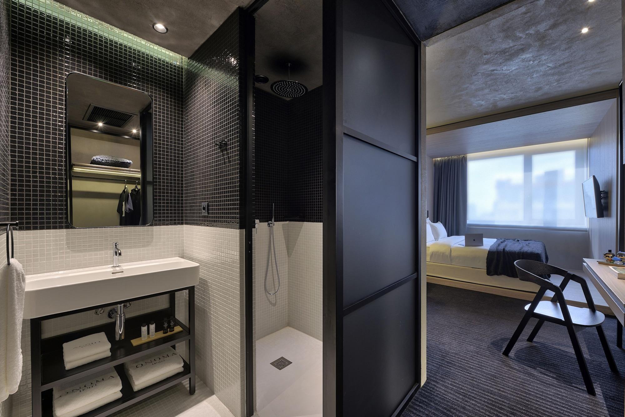 Onoma Hotel 5*