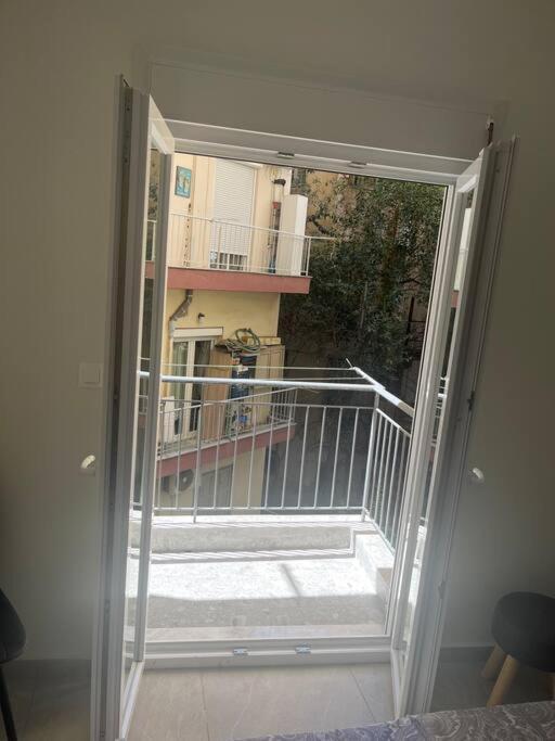 Amazing In The Center Apartment