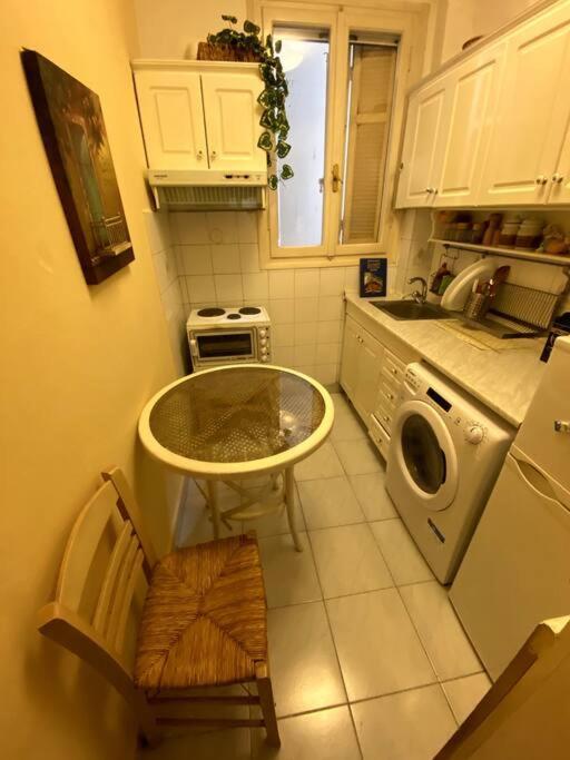Cute 2bdrm In Salonica Center Căn hộ *