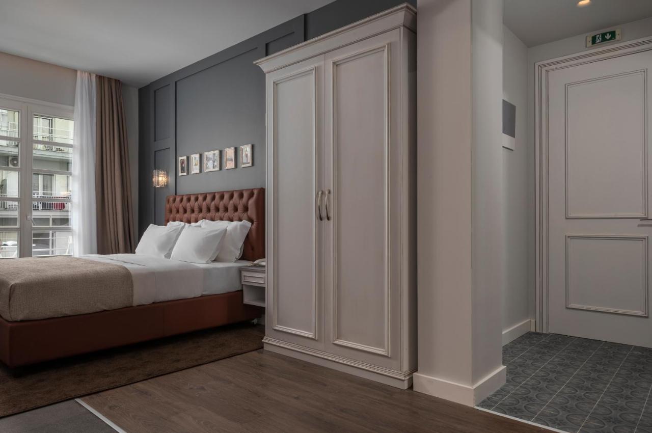 No 39 Svolou Apartment *