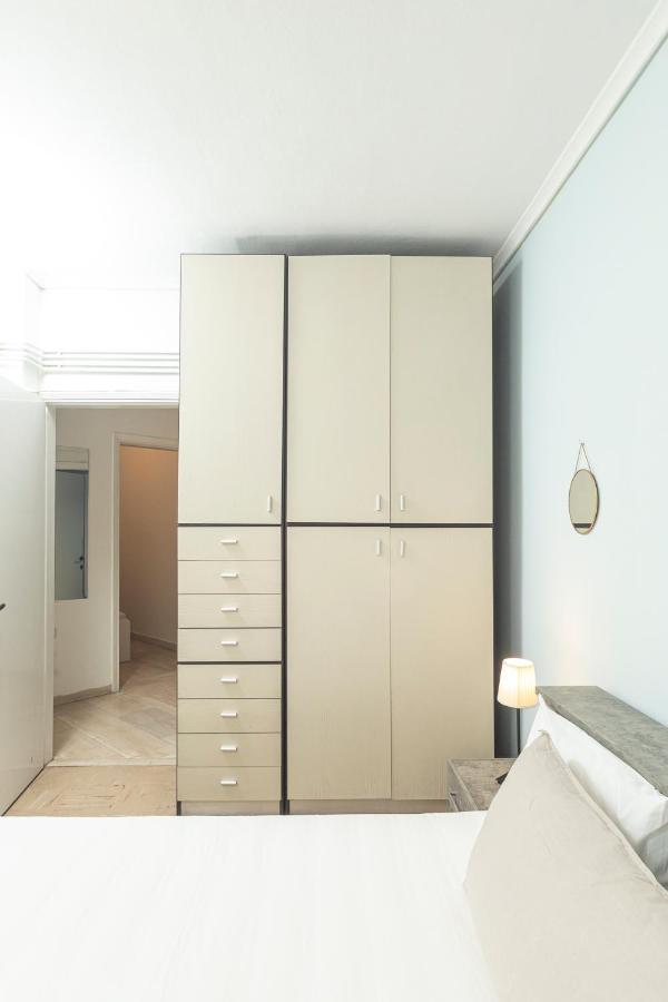 Houseloft Rotunda Escape