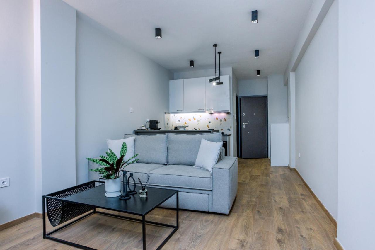 Luxury Downtown α1 Apartment