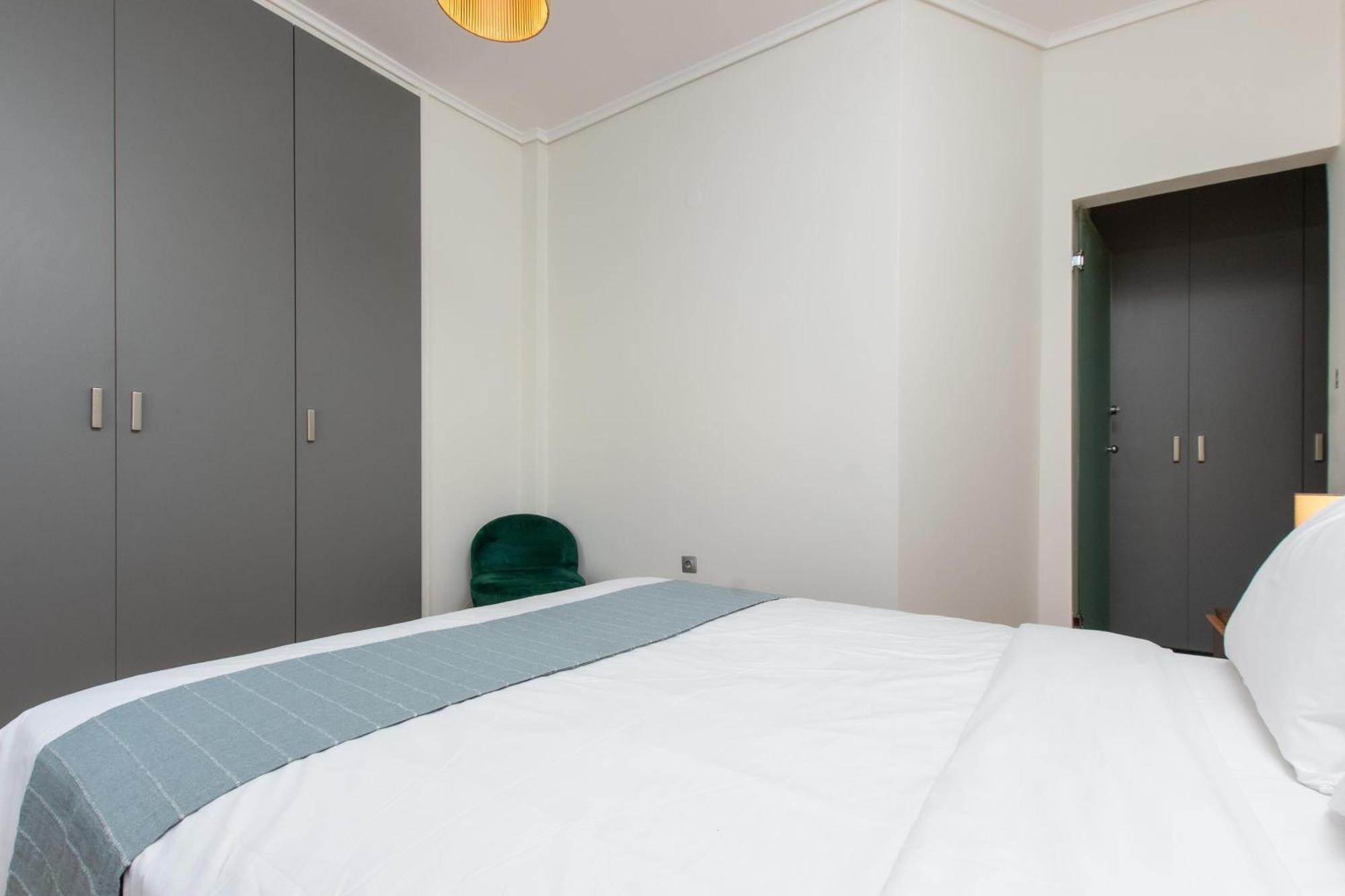 Houseloft Cityscape Bliss Apartment *
