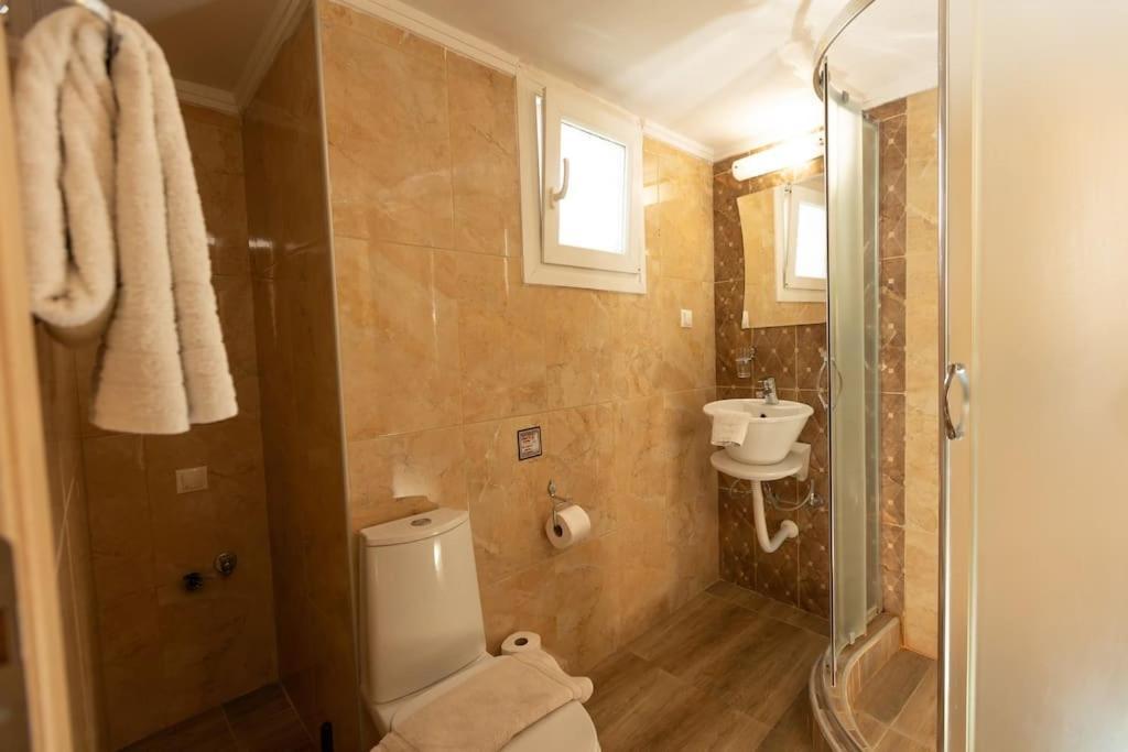 Spacious In Old Town - Private Parking Apartment *