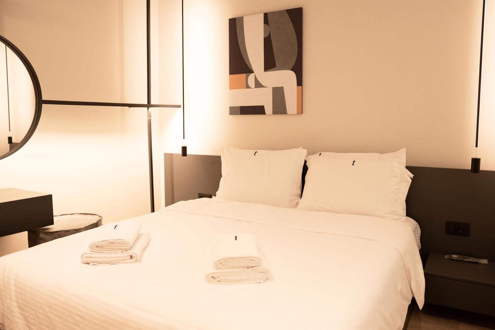 Taskou Luxury Apartment