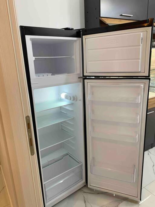 Lux , 3 Full Extra , Center Appartement *