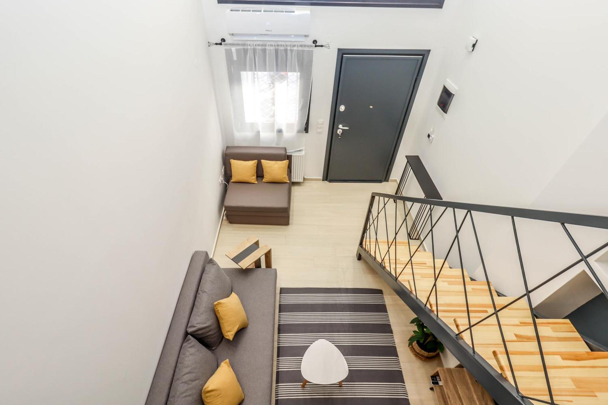 Click Memory And Loft Next To Center * Thessaloniki