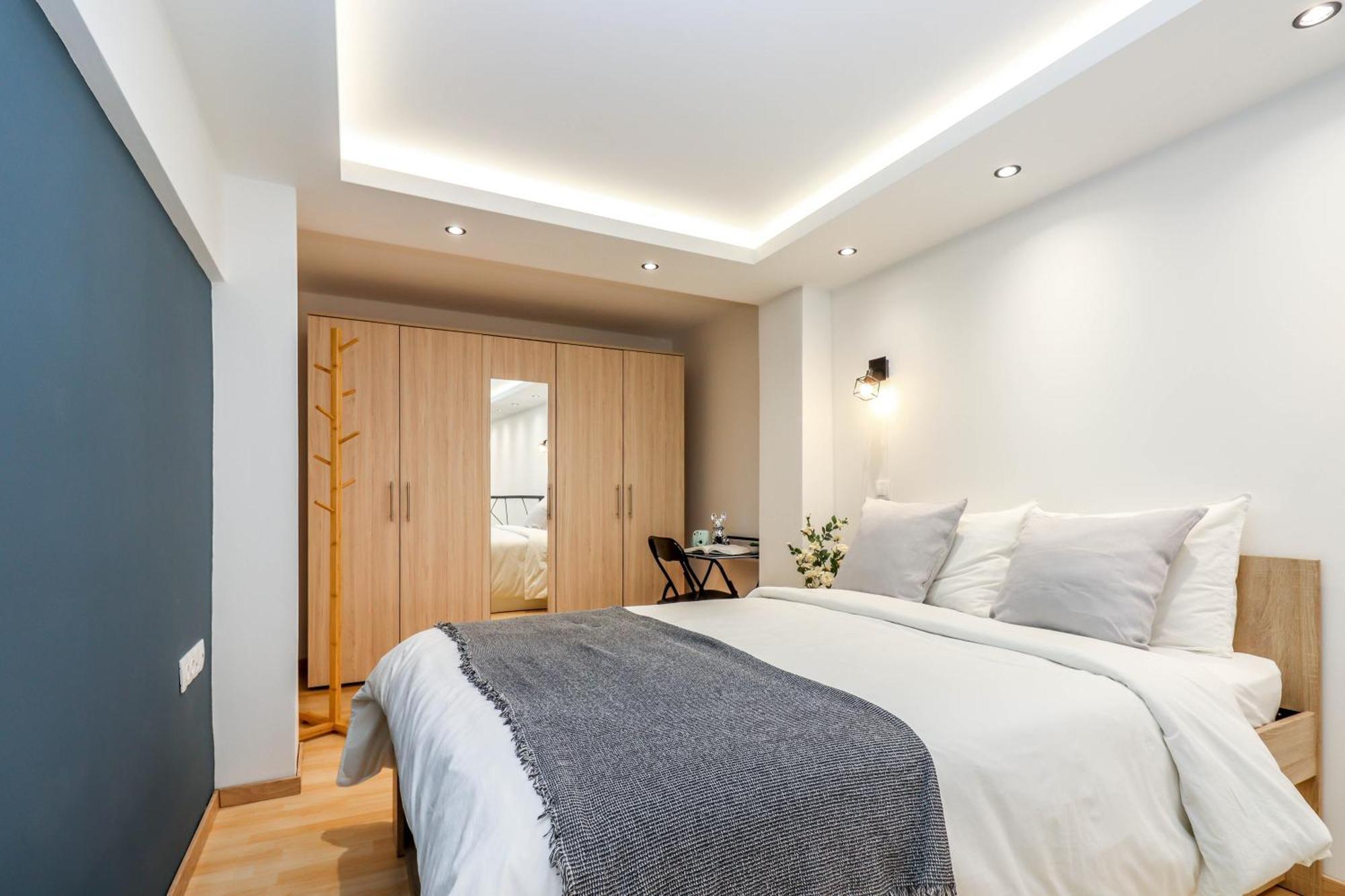 Click Memory And Loft Next To Center Apartment *