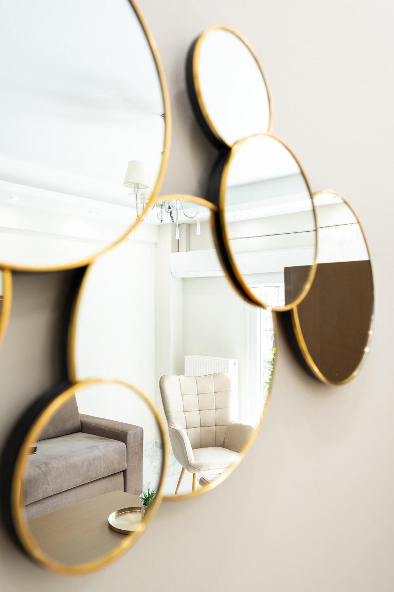 Crystal Haven Luxury By Binobi! *