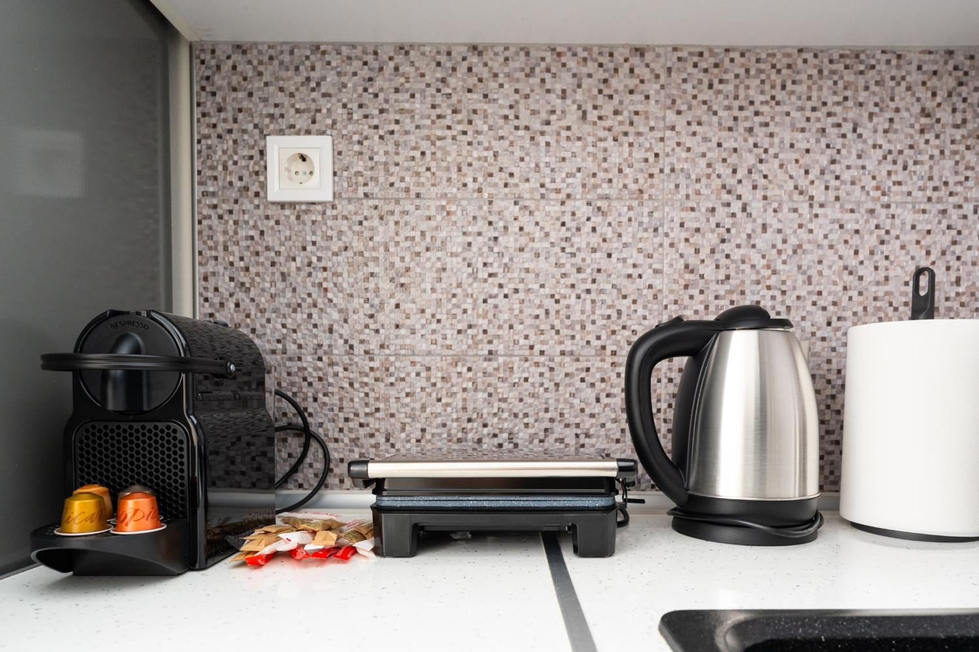 Apartment Crystal Haven Luxury By Binobi! *