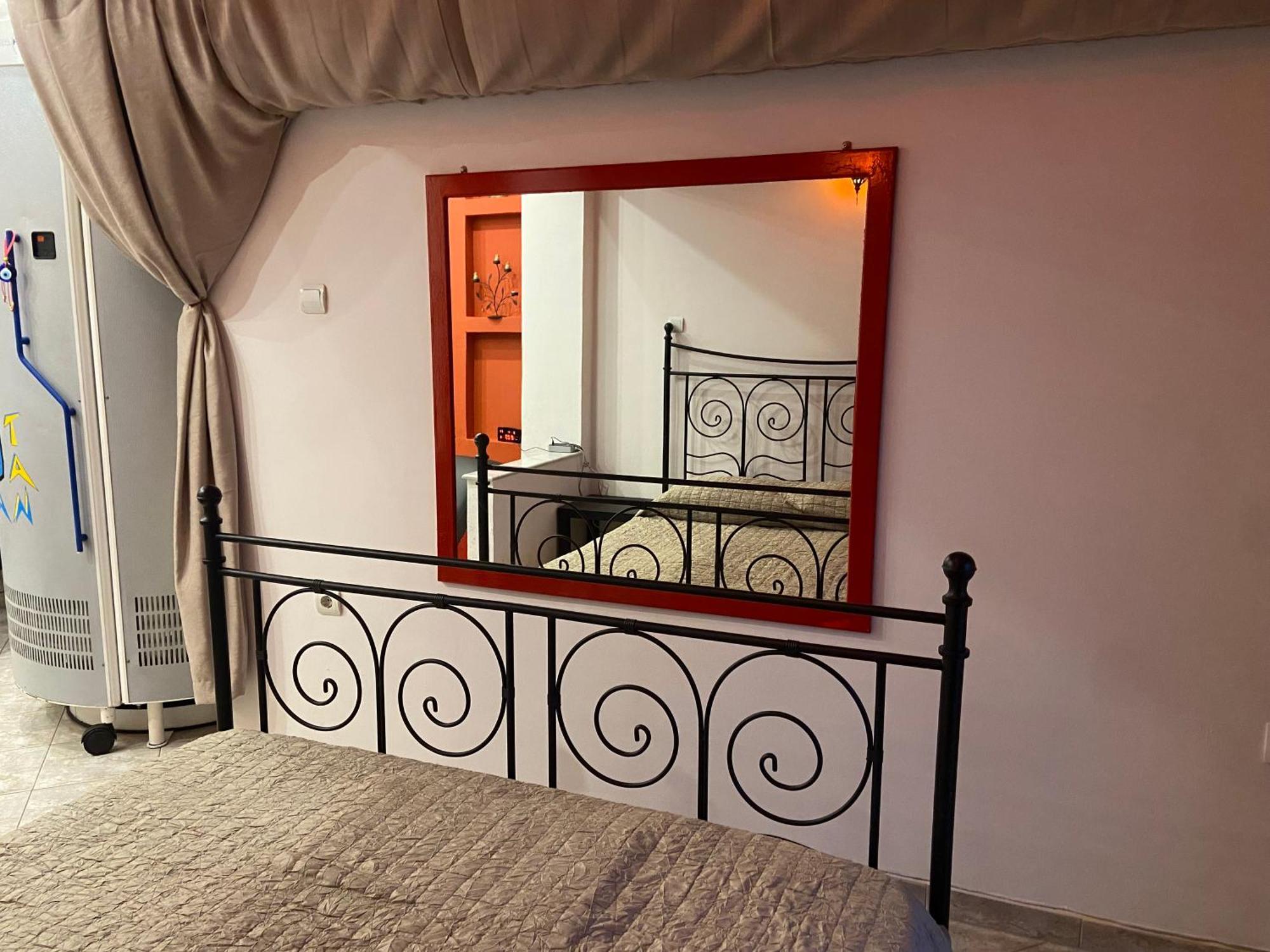 Afroditi Solarium/massage Apartment *