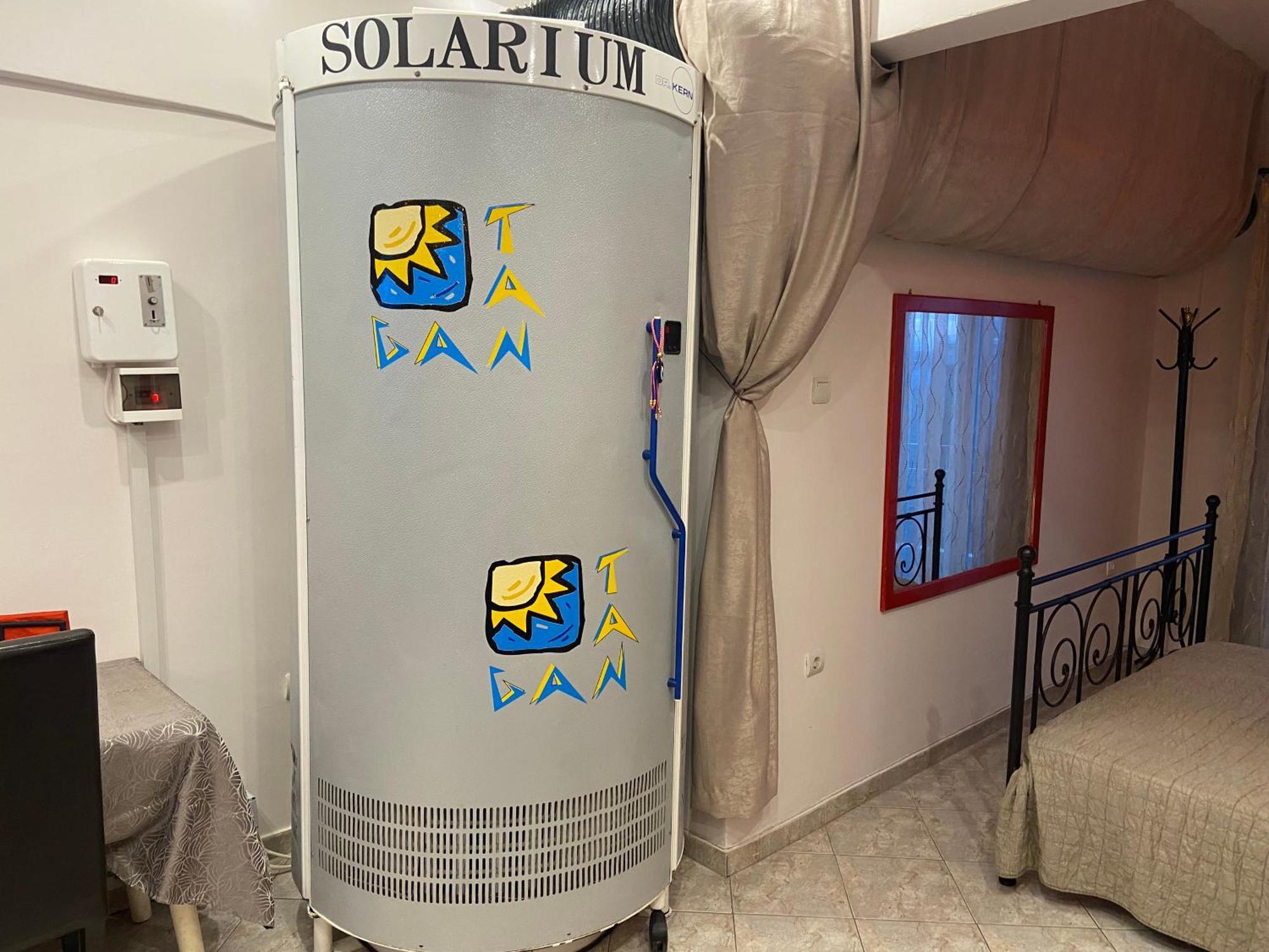 Afroditi Solarium/massage *