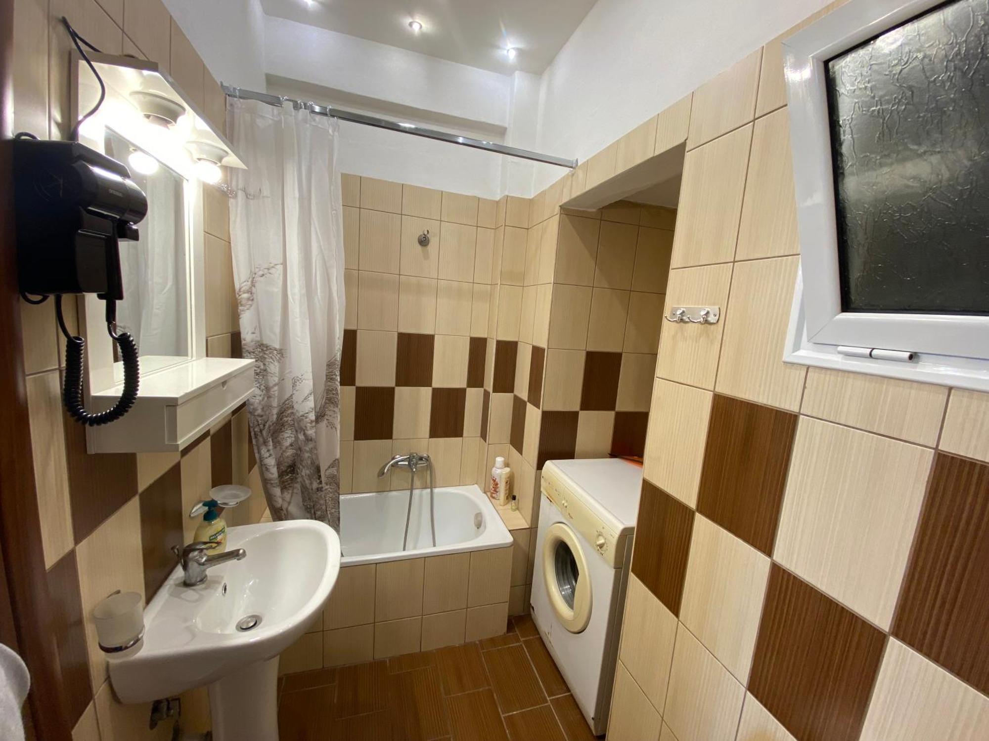Afroditi Solarium/massage Apartment *