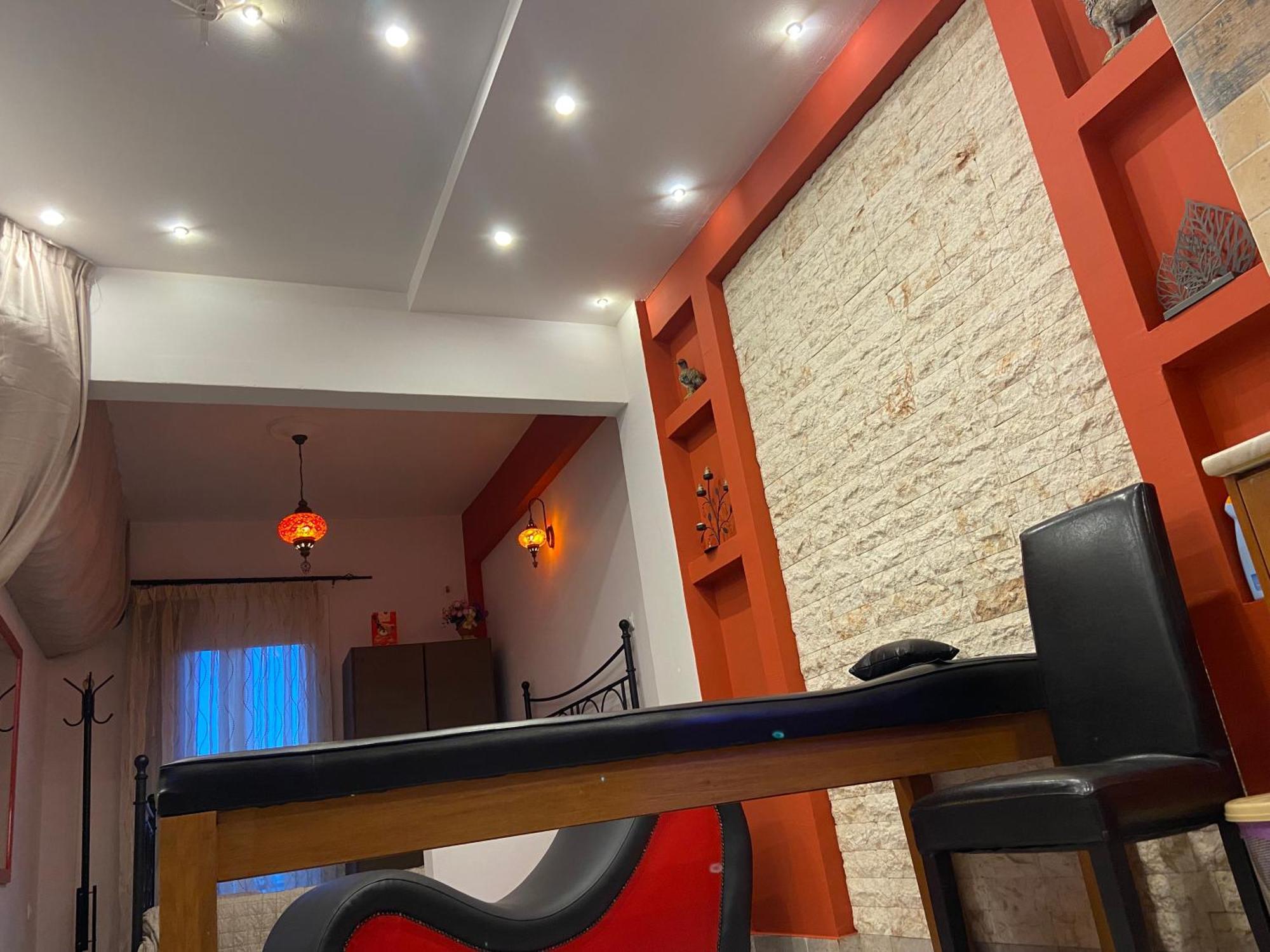 Afroditi Solarium/massage Apartment *