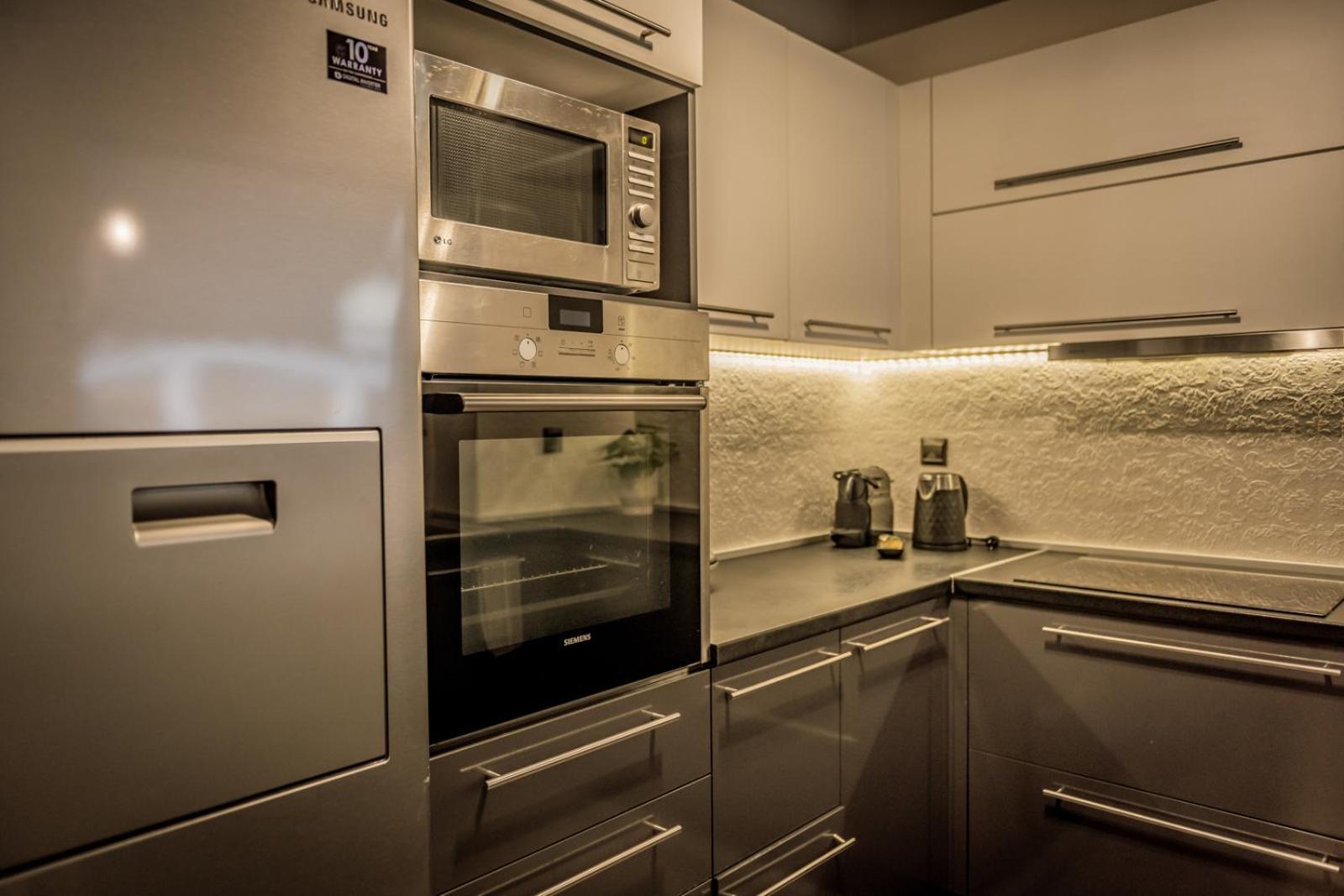 Estia On White Tower Midas Project