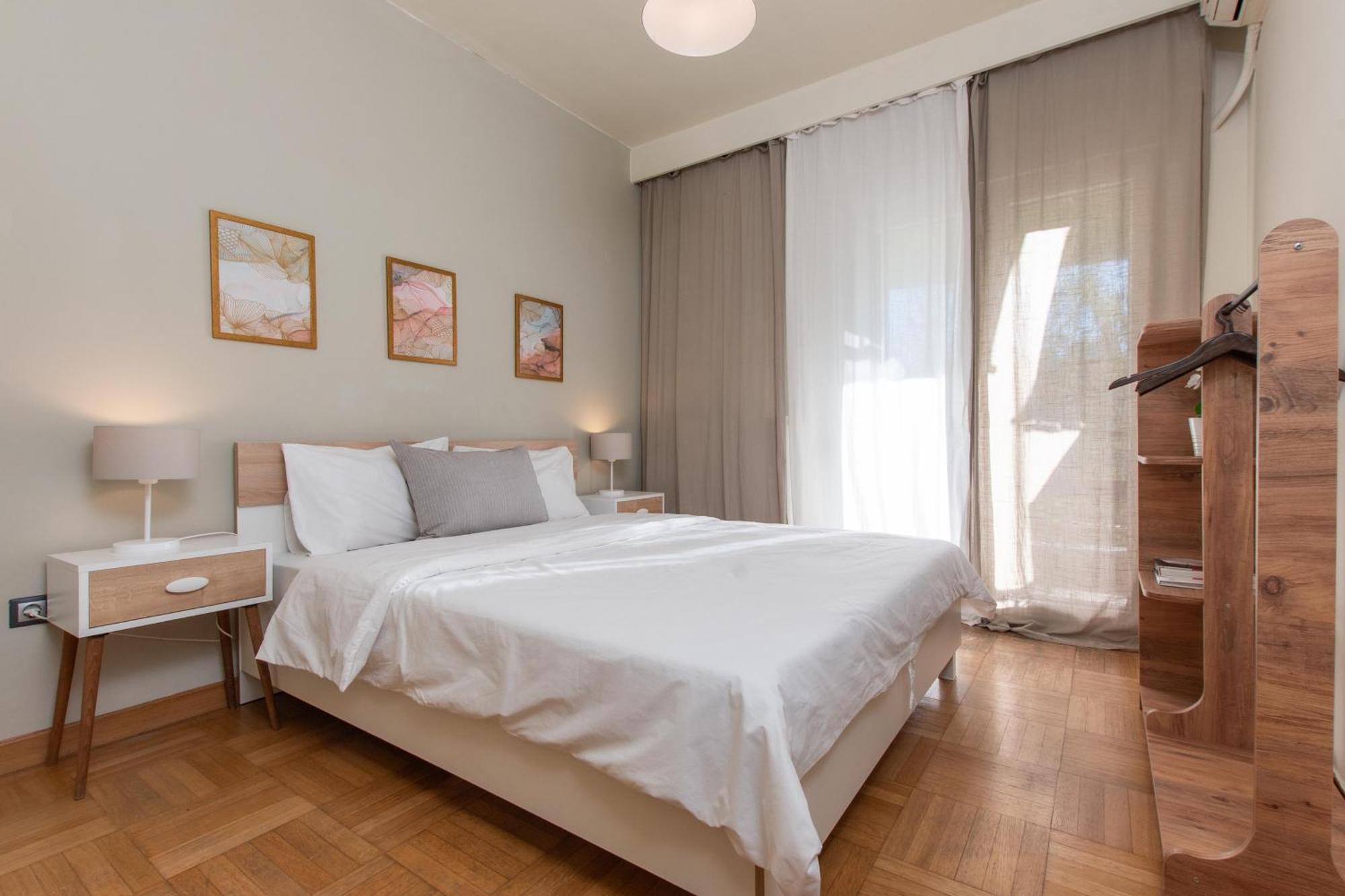 Houseloft Rotunda Getaway Apartment