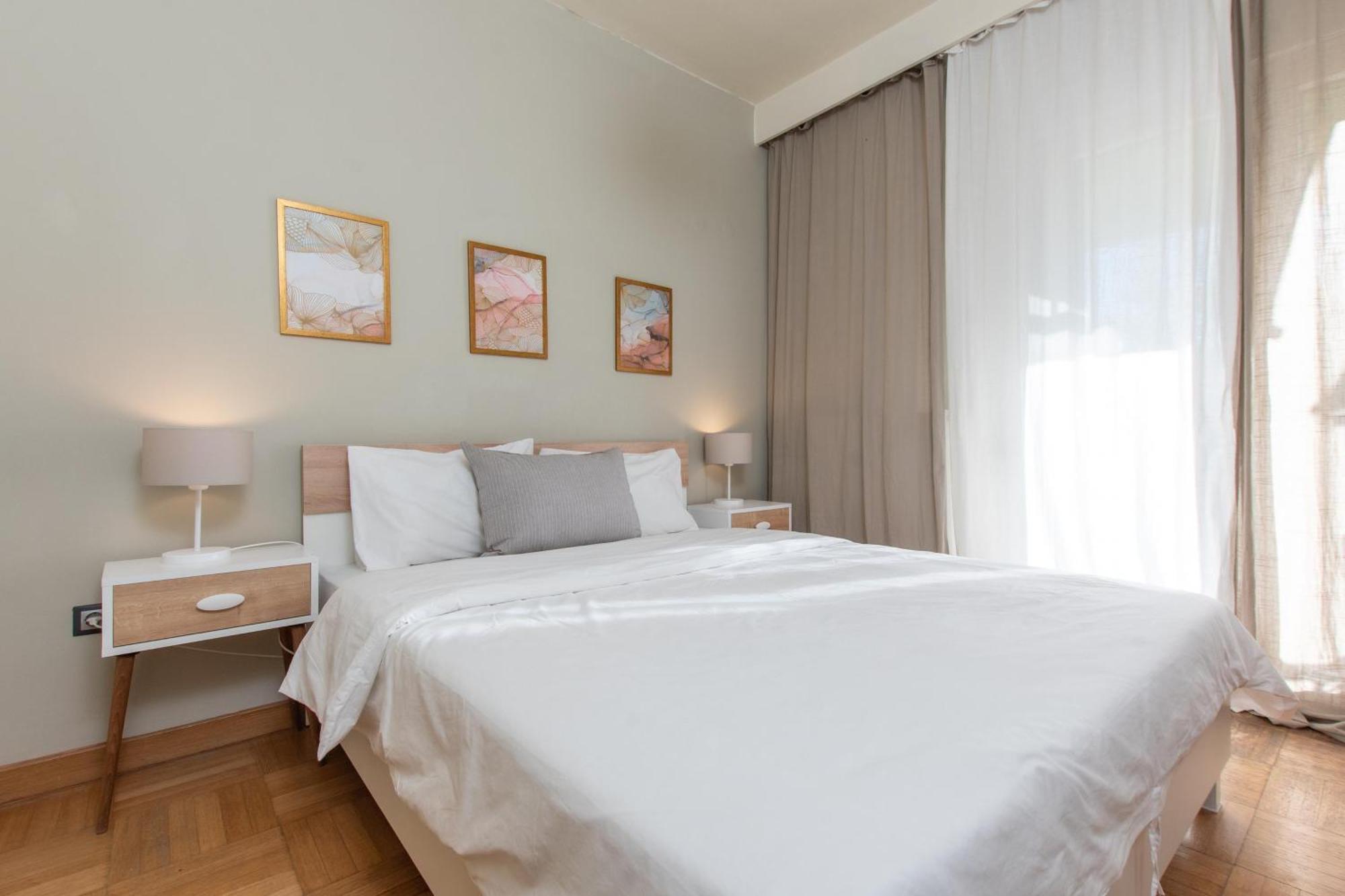 Houseloft Rotunda Getaway
