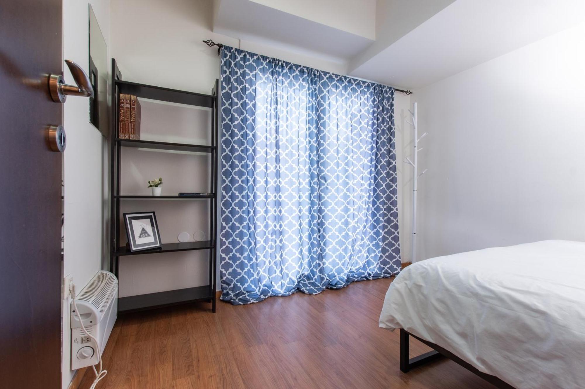 Houseloft Cosmopolitan Comfort *