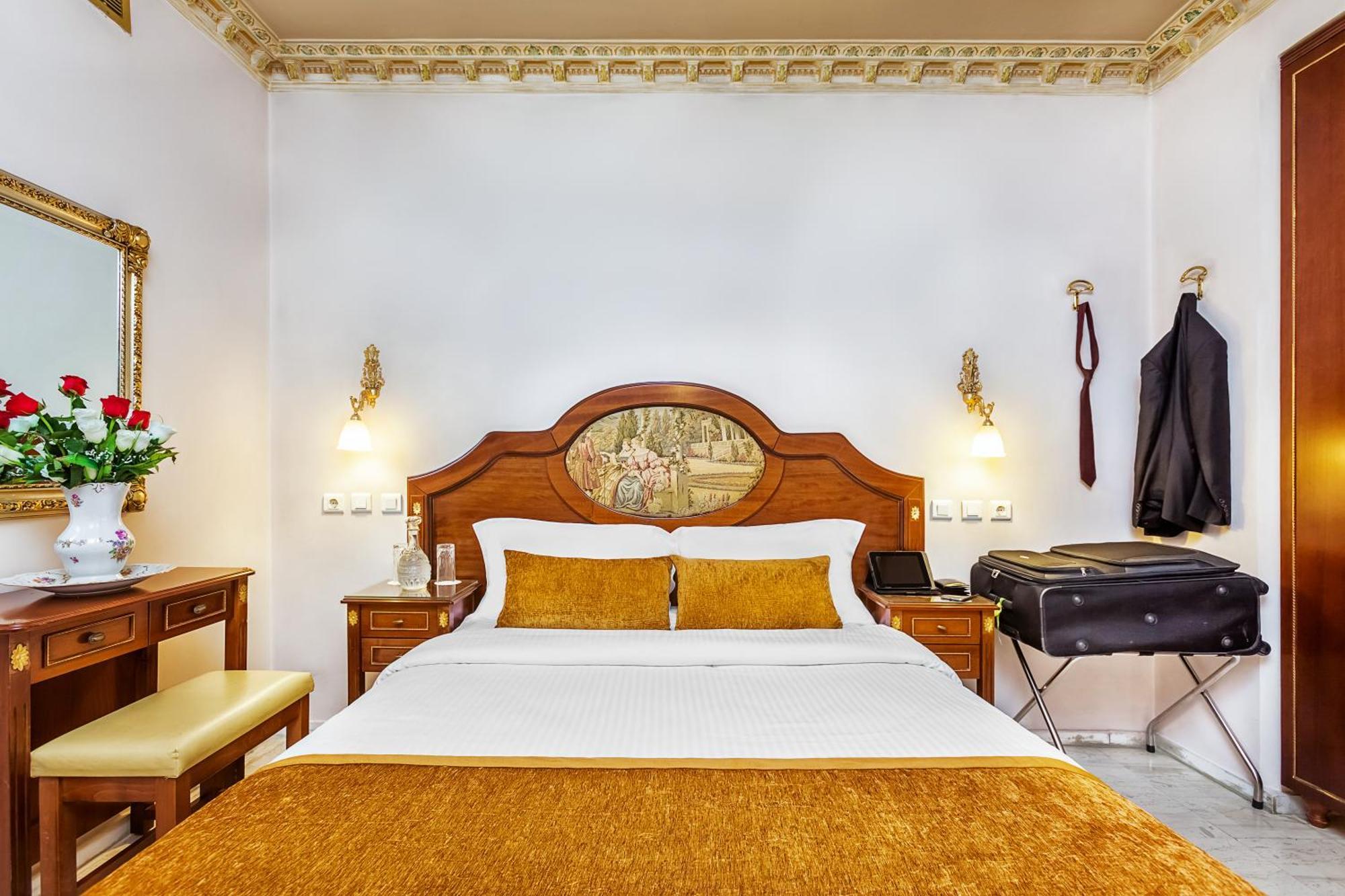 Imperial Palace Classical Hotel 4*