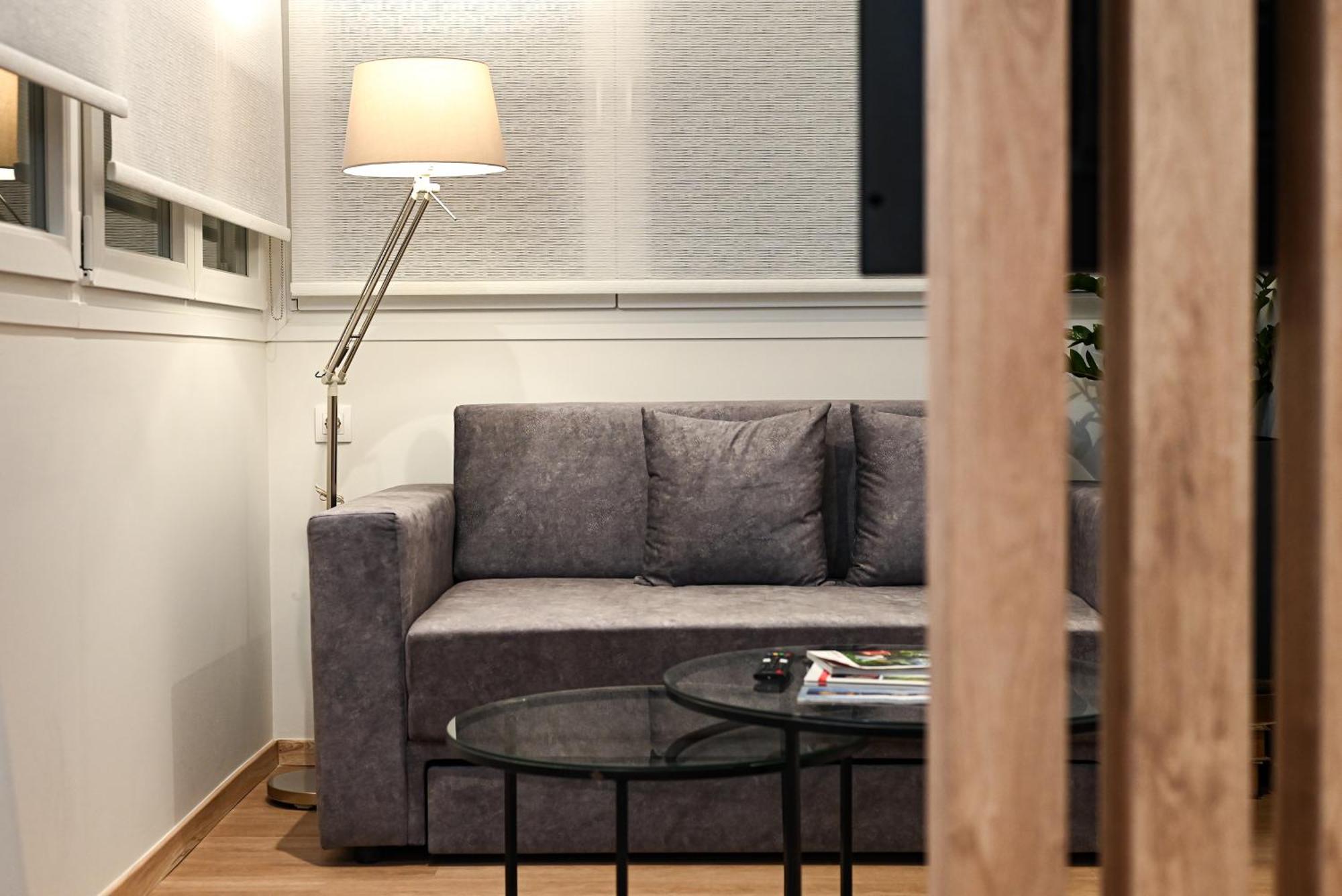 Apartment Momentum #skgbnb *