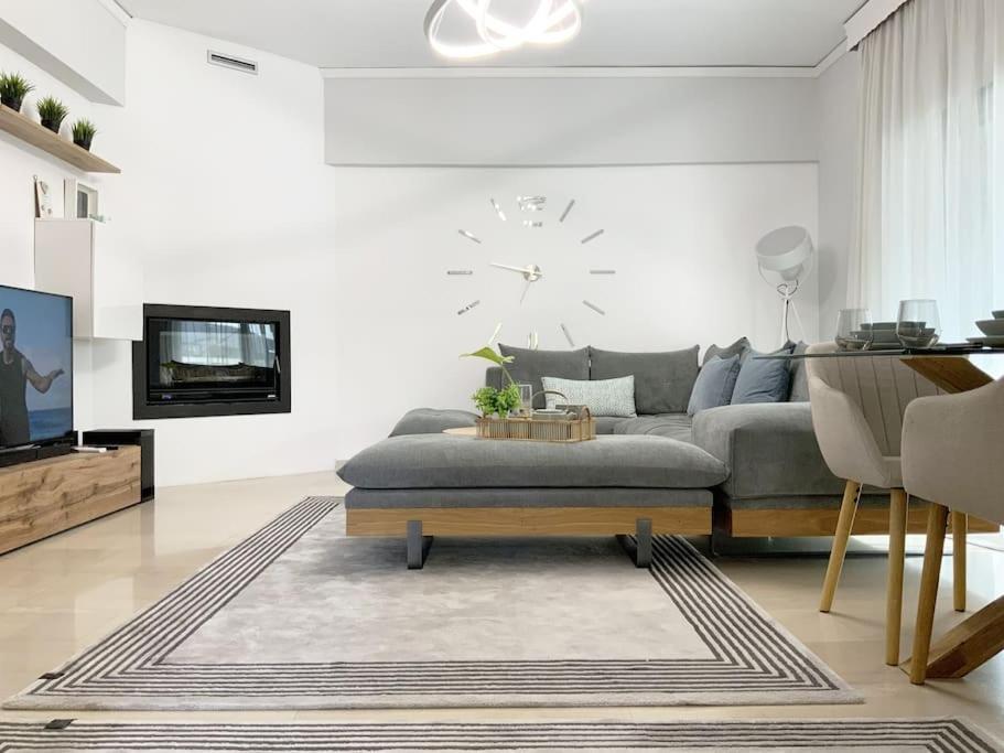 Apartment 2 Bedroom Family Ii