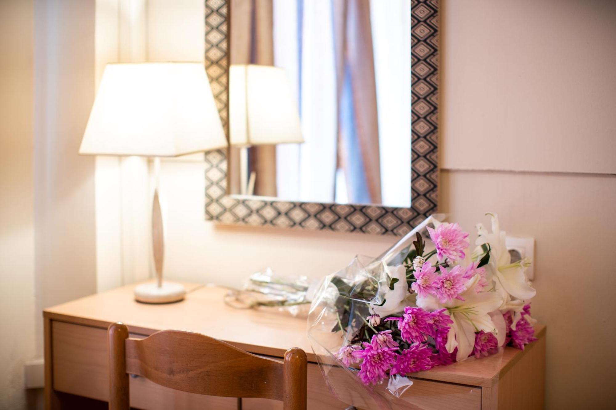 Hotel Alexandria *