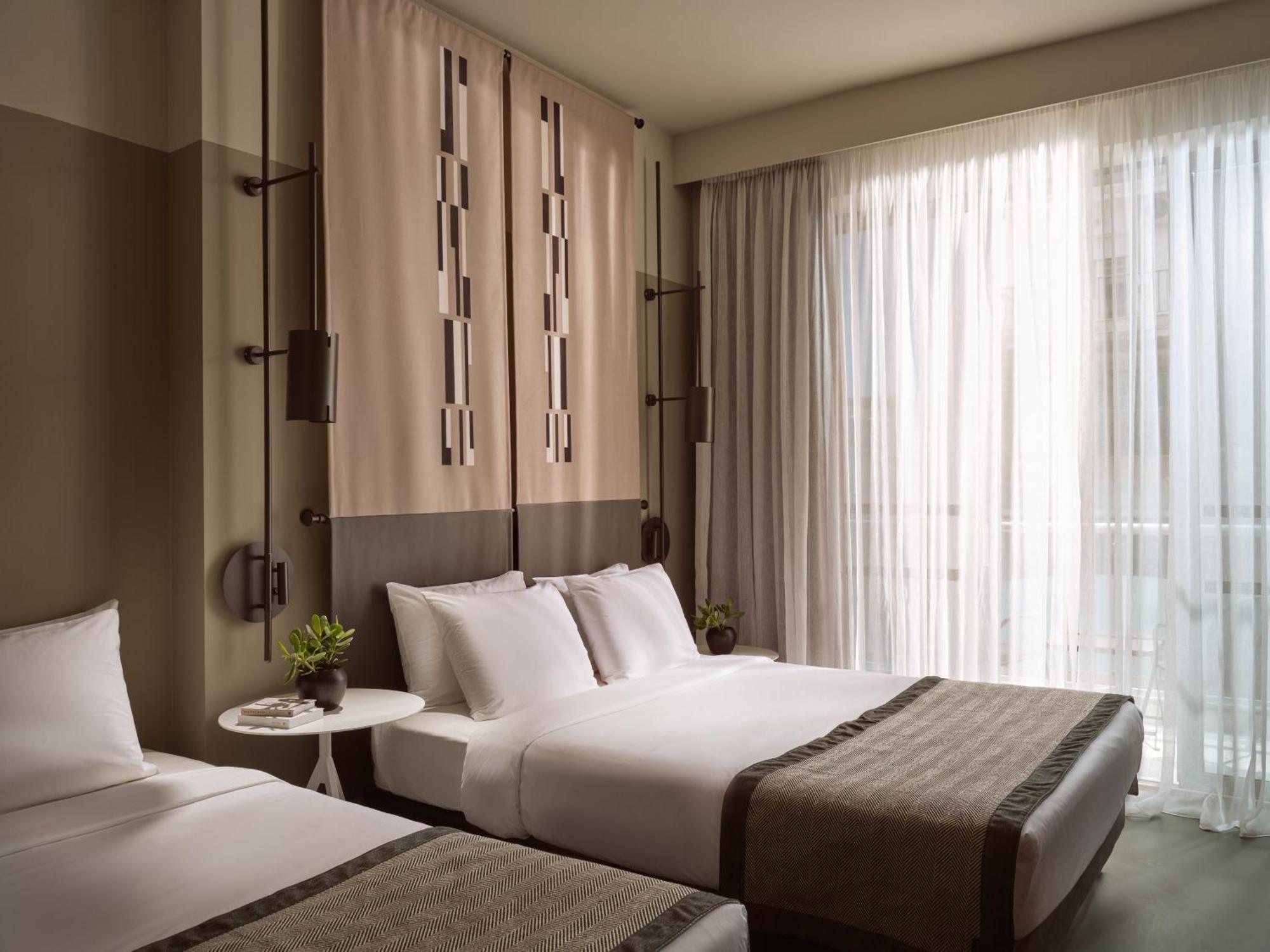Hotel City