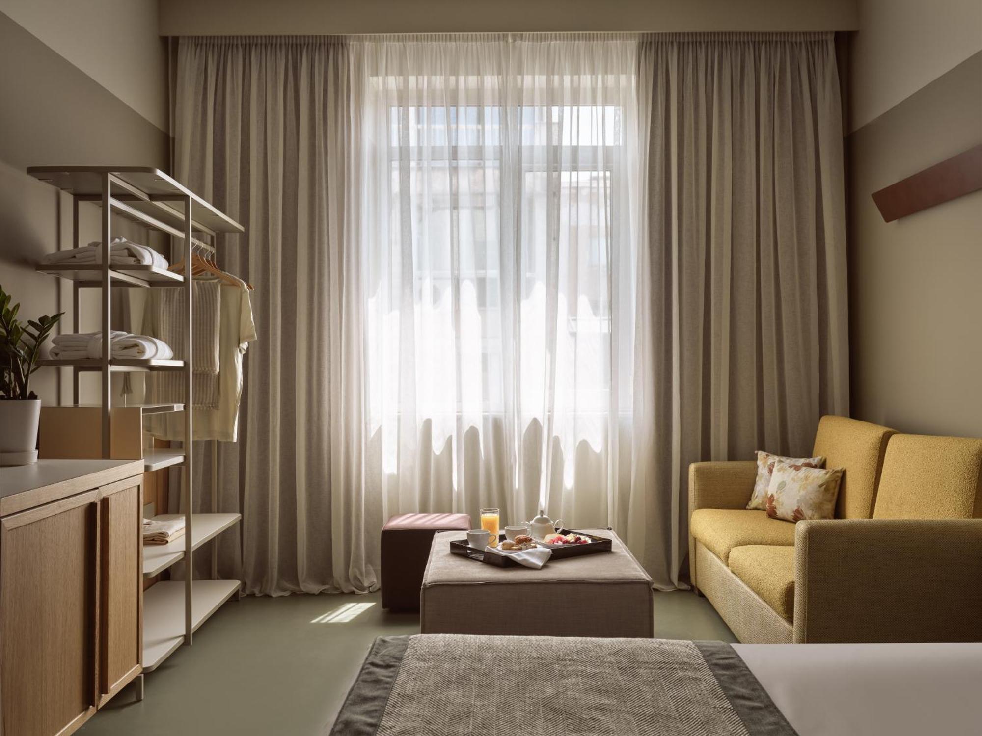 Hotel City