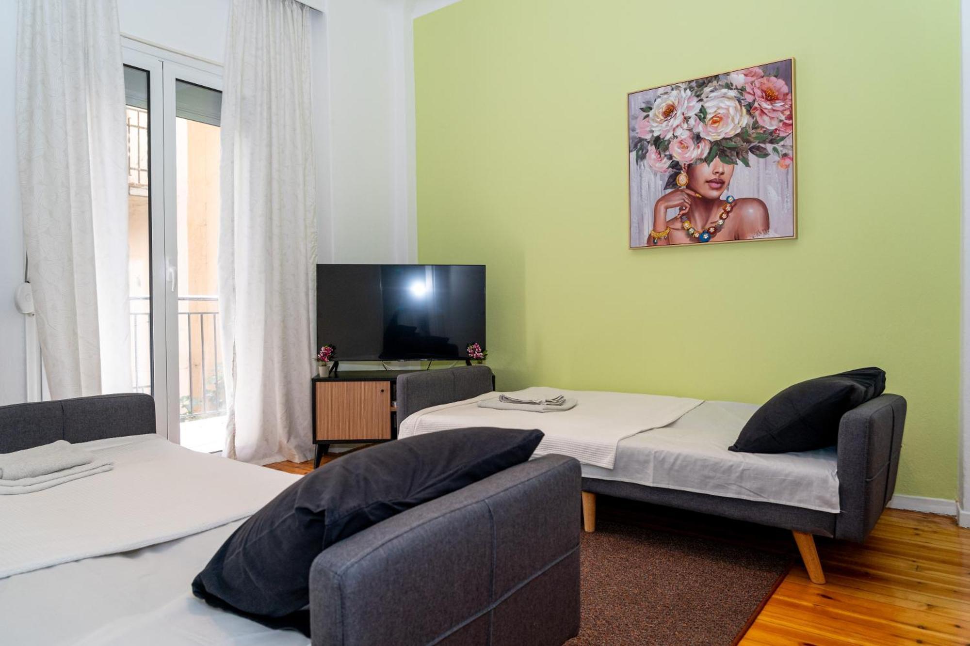 Agias Sofias Promenade Appartement *
