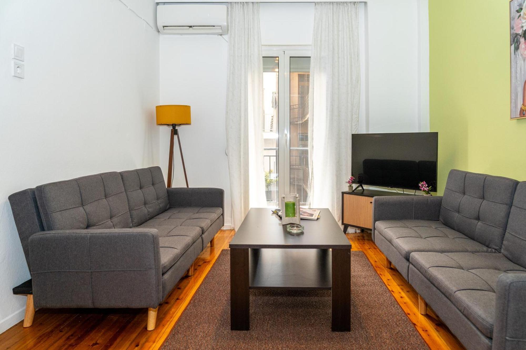 Agias Sofias Promenade Appartement