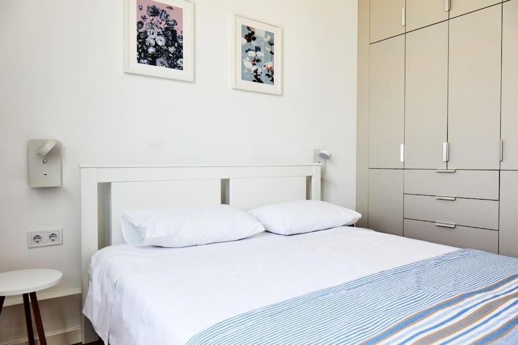 Crispi Luxury & Spacious Apt-sour Sisters Apts Appartement