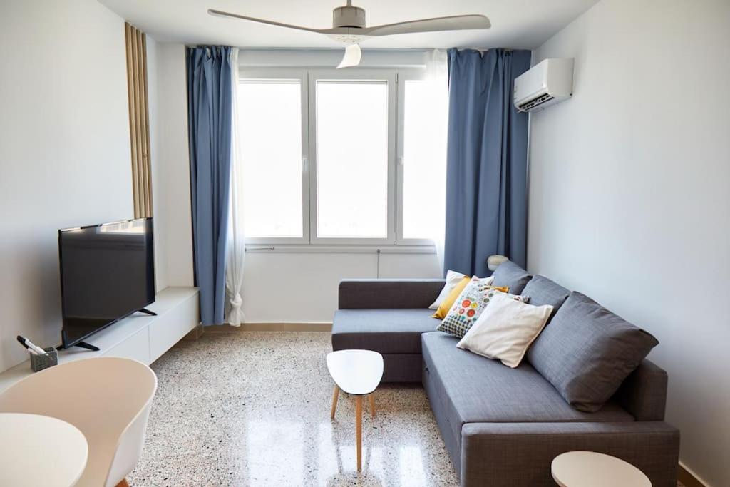 Crispi Luxury & Spacious Apt-sour Sisters Apts Appartement
