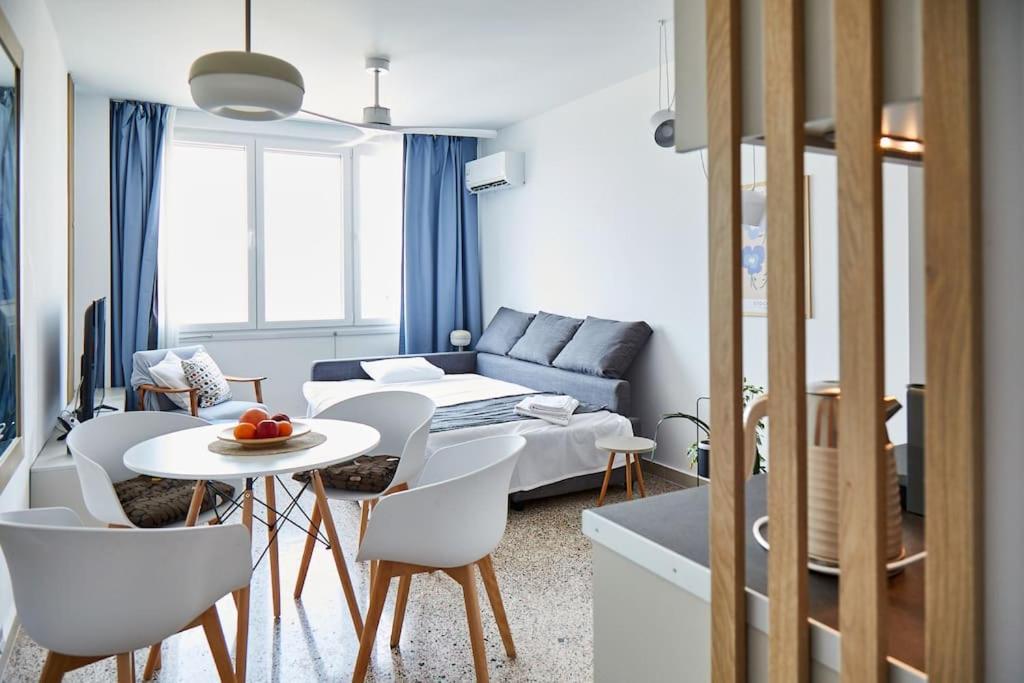 Appartement Crispi Luxury & Spacious Apt-sour Sisters Apts