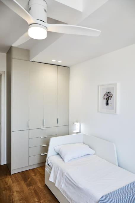 Appartement Crispi Luxury & Spacious Apt-sour Sisters Apts *