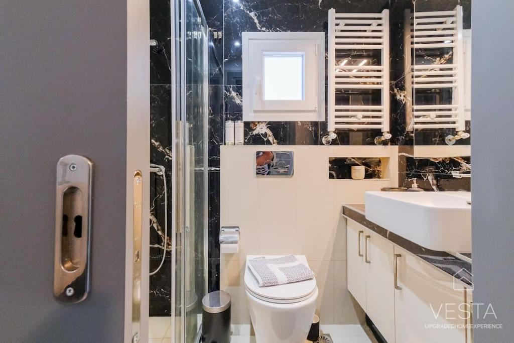 Theofilos Urban Apartment, Close To Center