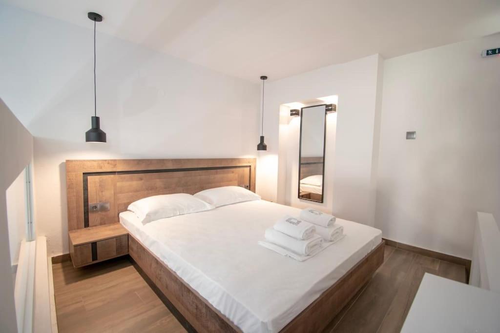 Apartment Antigonidon Loft *