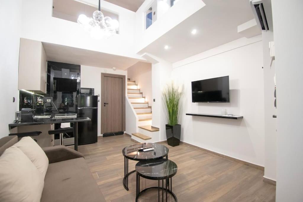 Antigonidon Loft