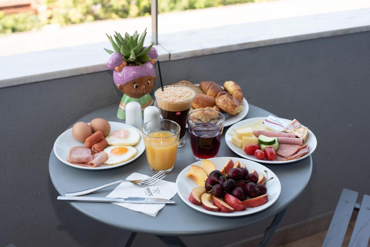 White Luxury Bed & Breakfast Thessaloniki