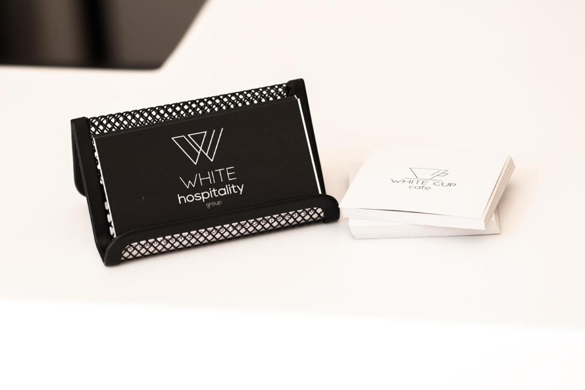 White Luxury 2*